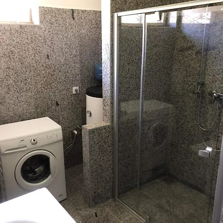 Lakeside Harmony Garden バラトンフレド