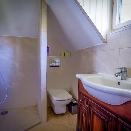 Lakeside Harmony Garden *